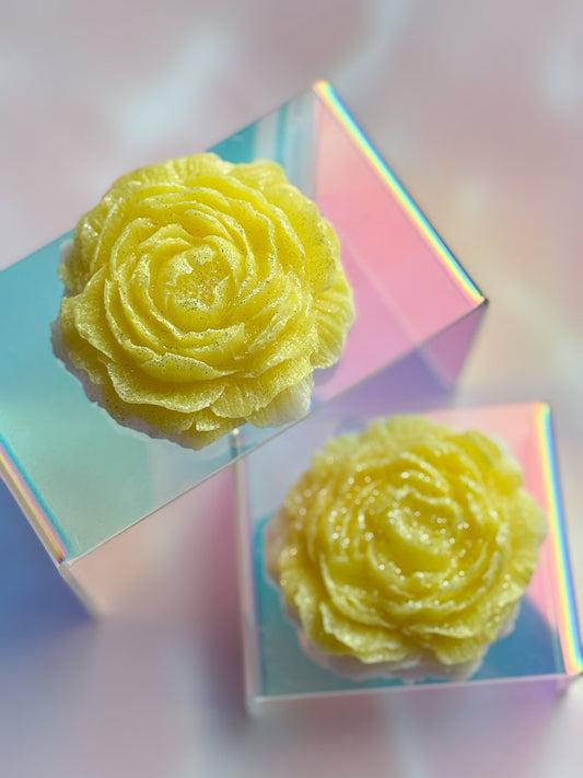 Banana Cream Peony Crystal